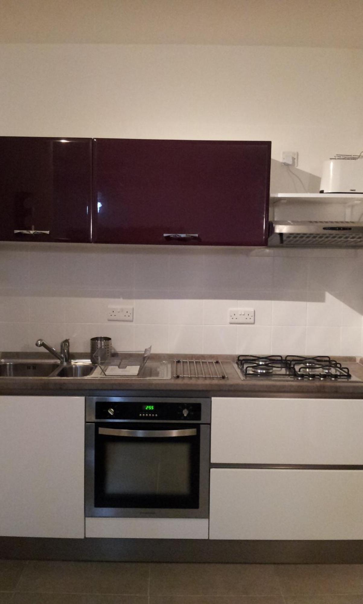 Pinewood Apartment Saint Julian's Bagian luar foto