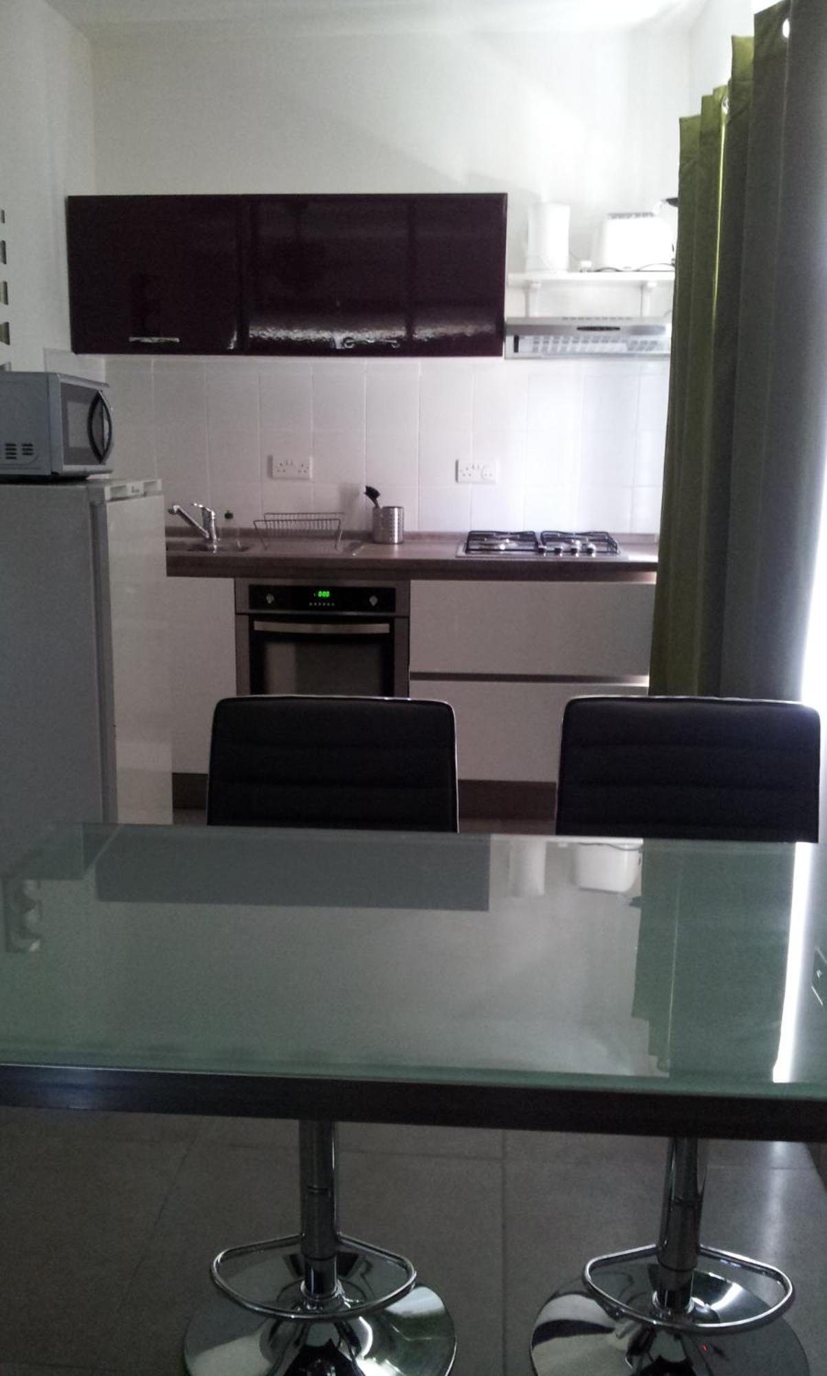 Pinewood Apartment Saint Julian's Ruang foto