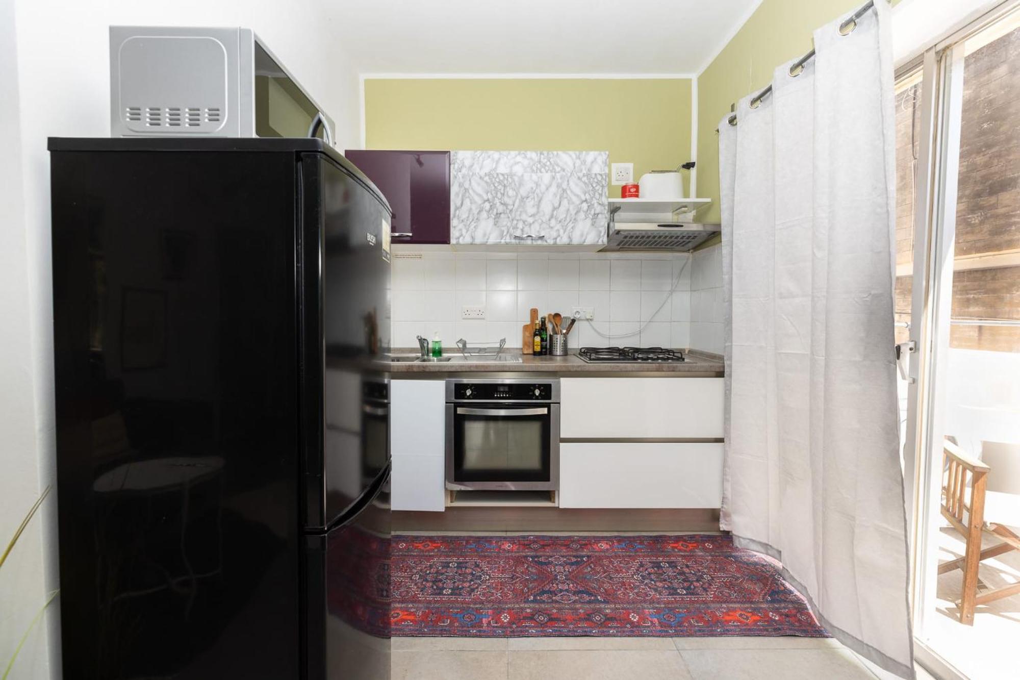 Pinewood Apartment Saint Julian's Bagian luar foto